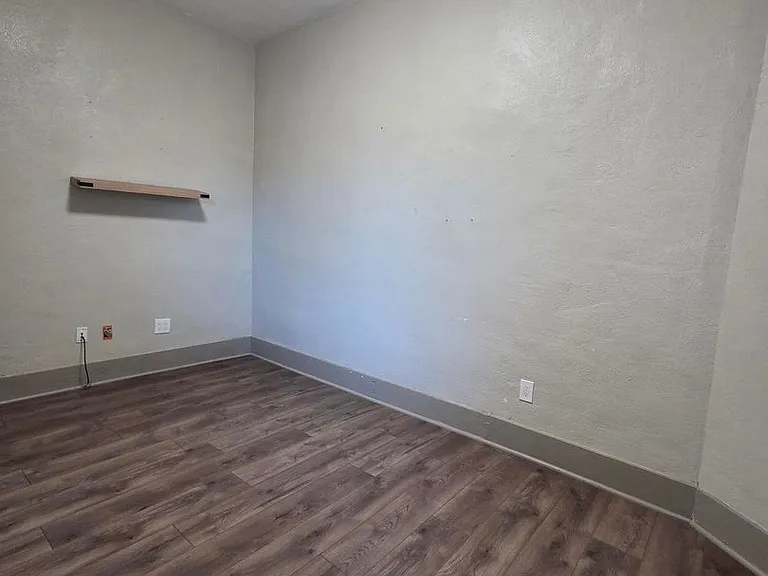 1000 Carteret Ave #3 — Photo 13