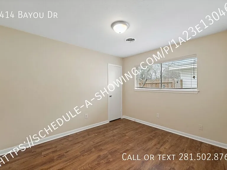 2414 Bayou Dr — Photo 8