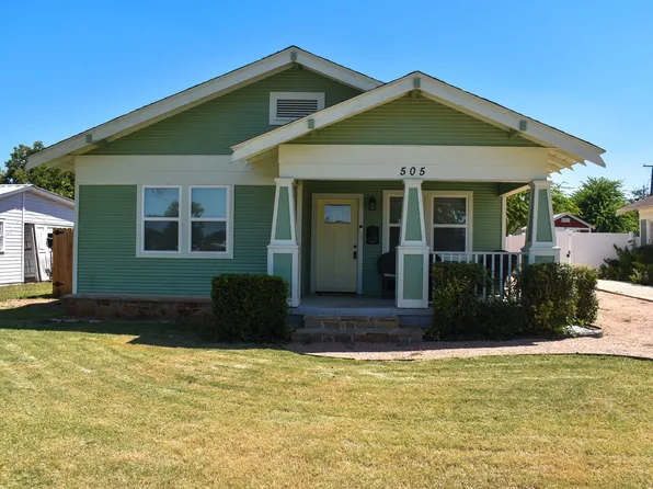505 W 11th St, Brady, TX 76825