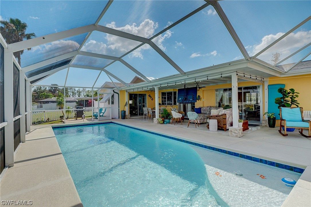 2835 SE 16th Pl, Cape Coral, FL 33904 MLS 223017891 Zillow