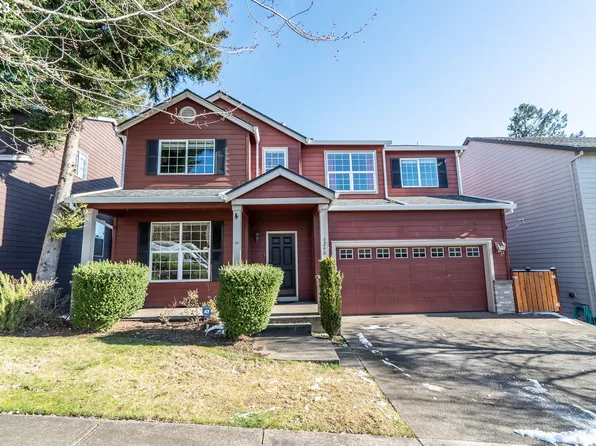 3240 Sabo Ln, West Linn, OR 97068