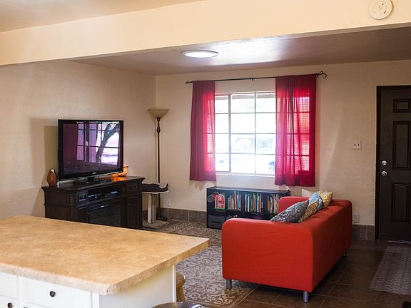 5th image of 2538 E 21st St