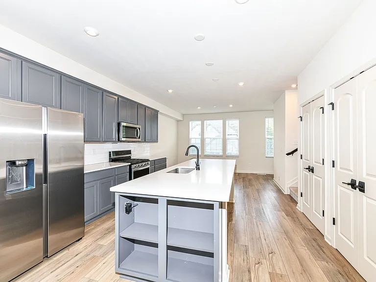14567 Brecon Ln — Photo 27
