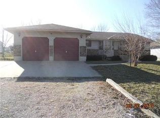 3706 S New York Ave, Sedalia, MO 65301