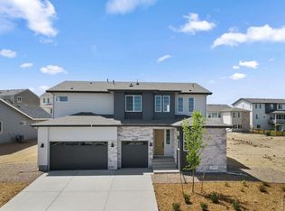 24376 E 35th Dr, Aurora, CO 80019