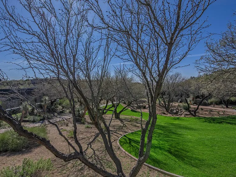10071 E Graythorn Dr — Photo 25