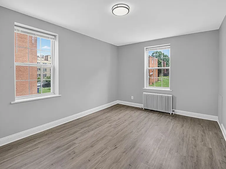 1441 Somerset Pl NW #202 — Photo 15