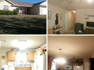 810 N Colorado St, Whitney, TX 76692