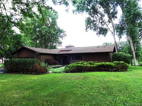 1st image of 58227 Salem Dr