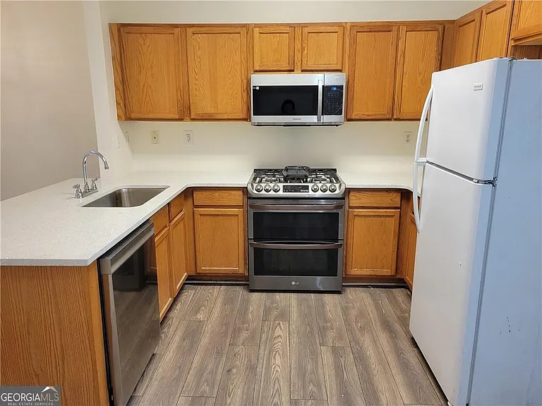 1497 Cove Creek Cir — Photo 9