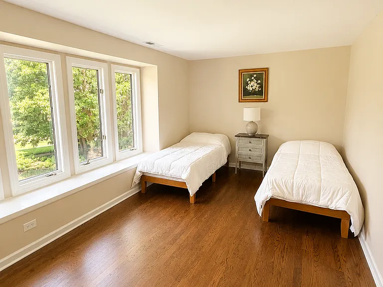 Guest bedroom 2