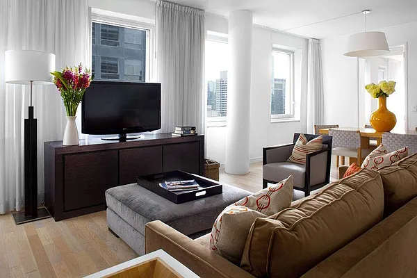 Rented by Corcoran | media 170