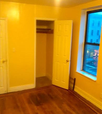 2nd image of 4724 5th Ave