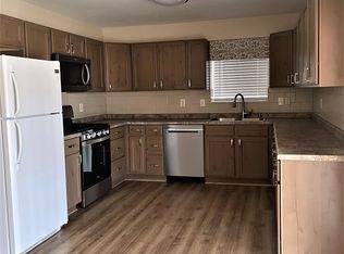 404 N 3rd St, Bloomfield, NM 87413