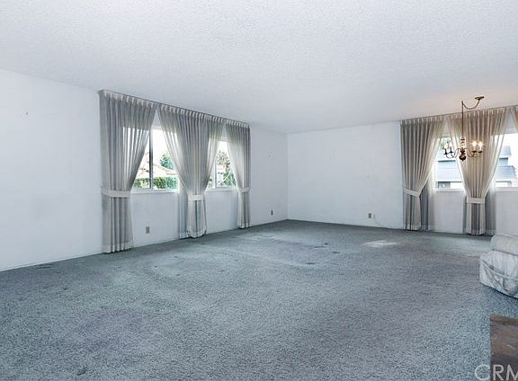 5th image of 2615 Bonnie Brae Ave
