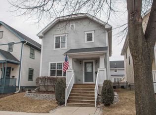 334 E Brown St, Milwaukee, WI 53212