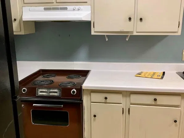 1000 Sandlin Pl APT F, Raleigh, NC 27606