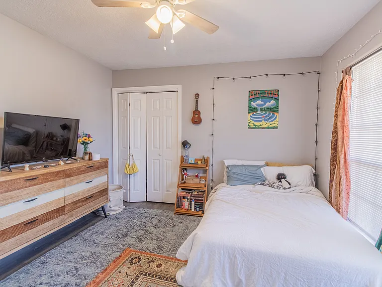 1500 Caudill St — Photo 16