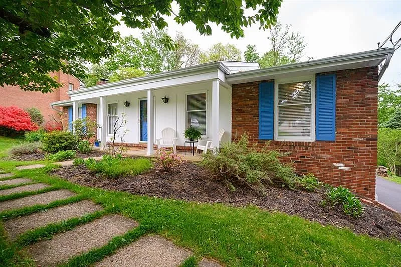 133 Kenney Dr photo 1