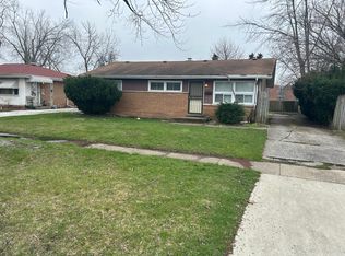 2925 Stafford Dr, Markham, IL 60428