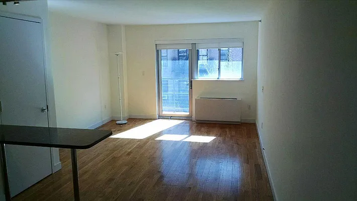 Rented by Jeffrey Mosczyc, LREB | media 20