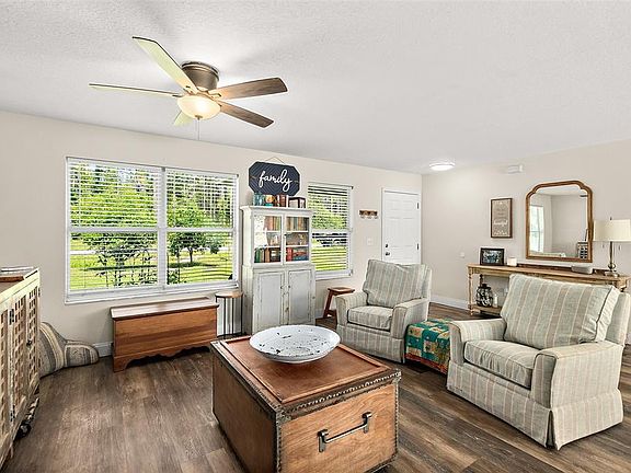 5th image of 1893 Water Oak Rd