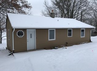 2736 Sandy Knoll Ln, Mora, MN 55051