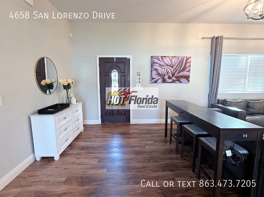 3-bedroom, 2-bathroom home with a 2-car garage — Photo 3