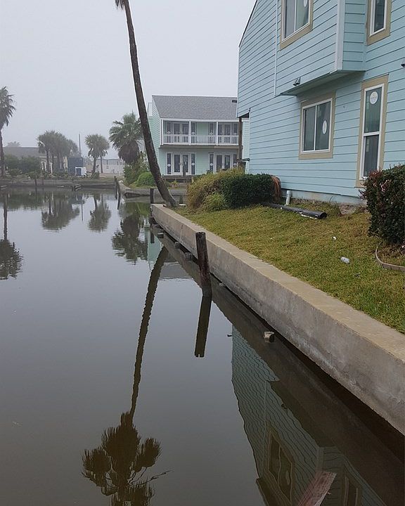 2nd image of 801 Sandollar St