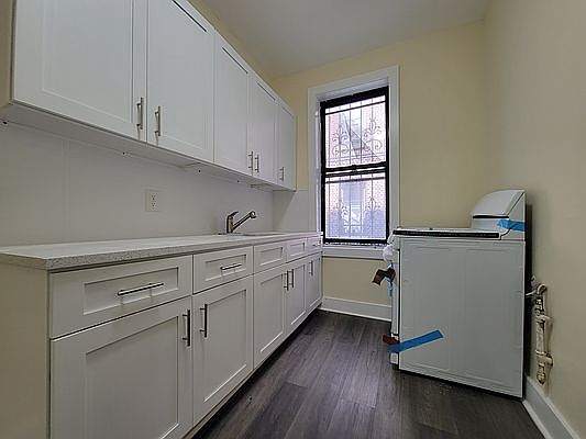 1st image of 1035 45th St #3U