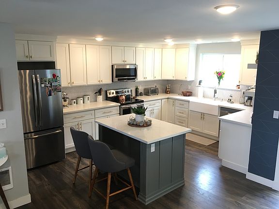 4th image of 3802 N Winnifred St