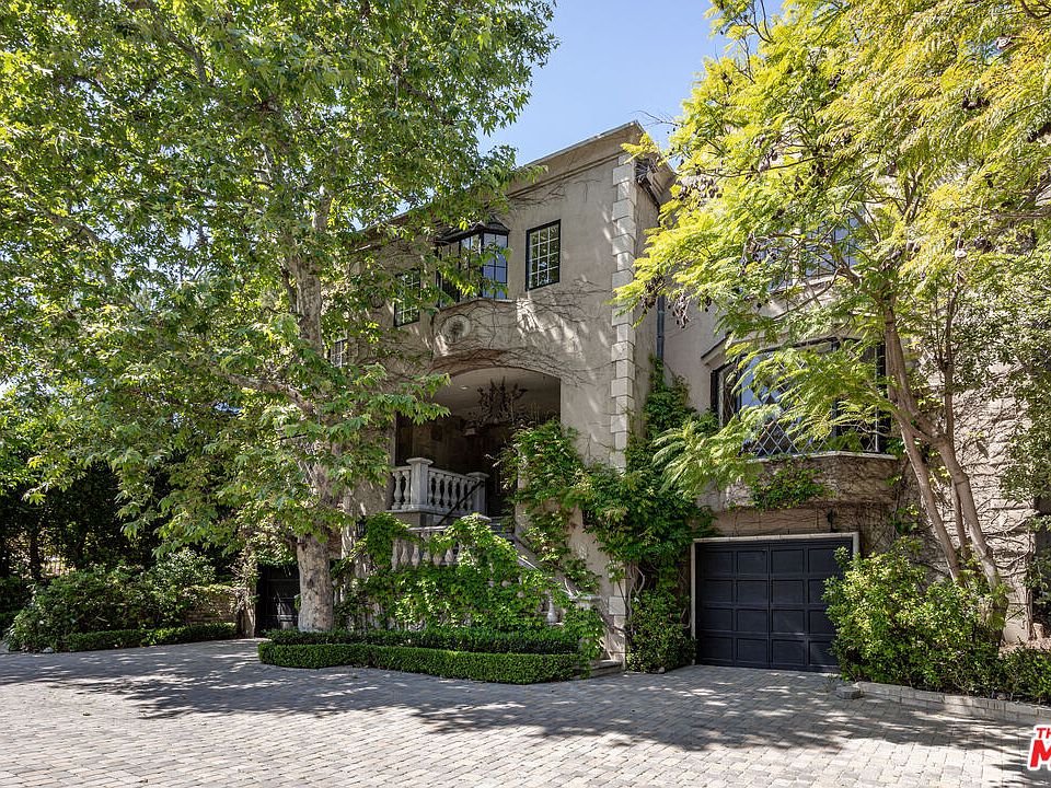 1st image of 353 N Gunston Dr