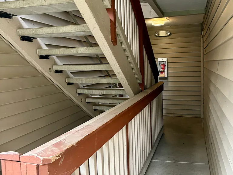 Outlook Apartments — Photo 18