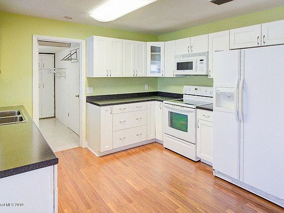 3rd image of 1505 Guldahl Dr