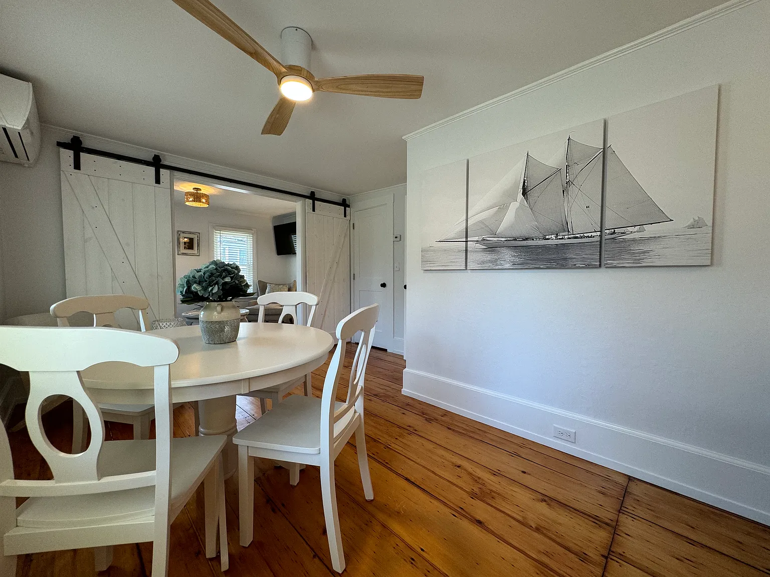 248 E Main St — Photo 4