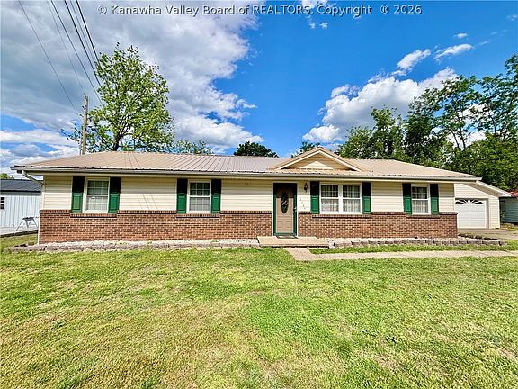 5th image of 114 Skyline View Dr
