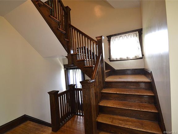 2nd image of 691 Maplewood Ave