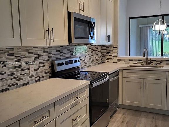 3rd image of 8380 Lords Pl #8380