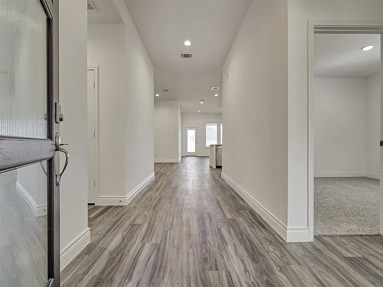 981 Youth Water Rd — Photo 5
