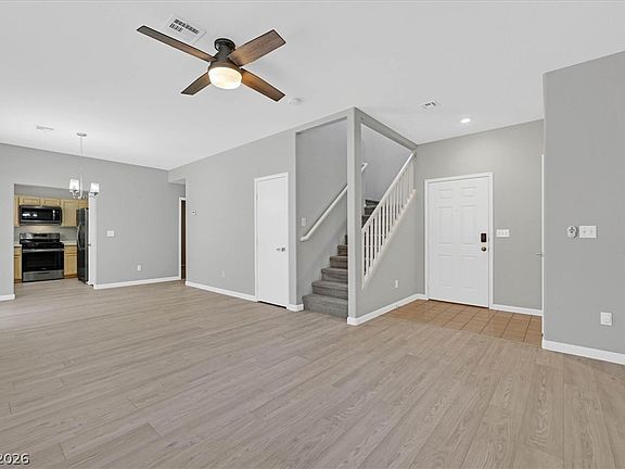 3rd image of 1477 Summer Glow Ave