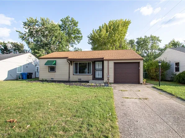 14501 Ledgewood Ave, Cleveland, OH 44111