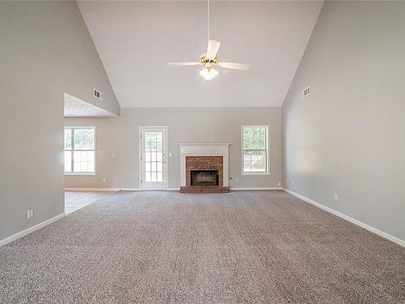 3rd image of 7415 Woody Springs Dr