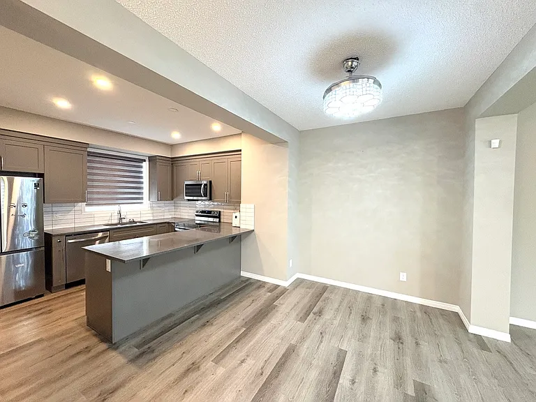 2072 Wonnacott Way SW #30 — Photo 8