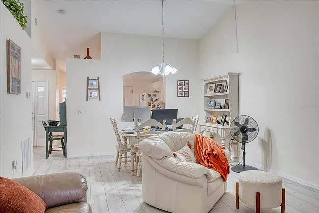 3455 Village Green Ct — Photo 23