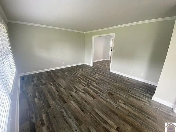 2nd image of 224 Ruoff Dr
