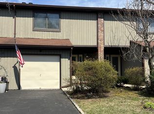 143 Wilcox Ct, Matawan, NJ 07747