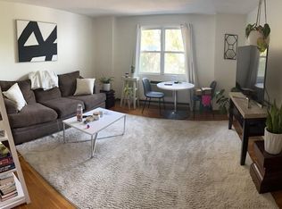 4 Frank St #7, Worcester, MA 01604