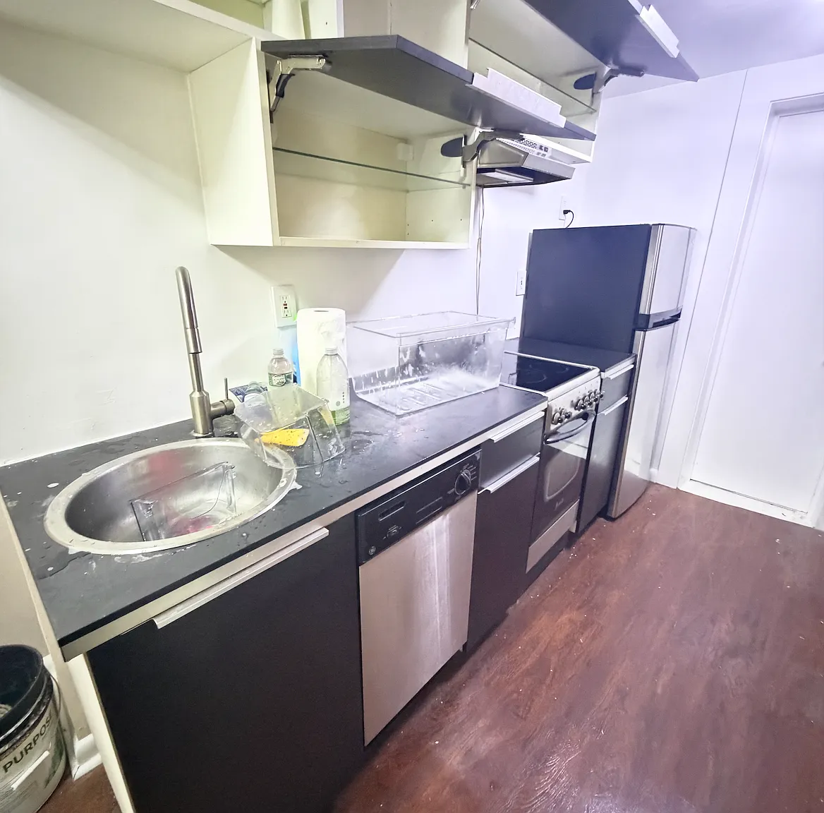 412 West 47th Street — Photo 2