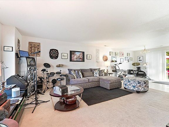 2nd image of 336 Sandi Way