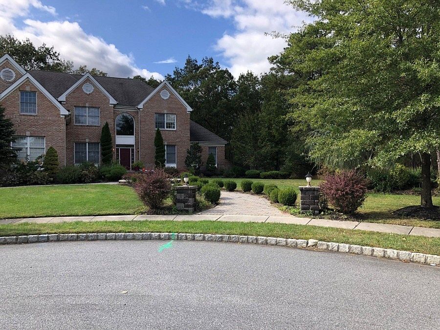 2nd image of 2184 Braden Ct